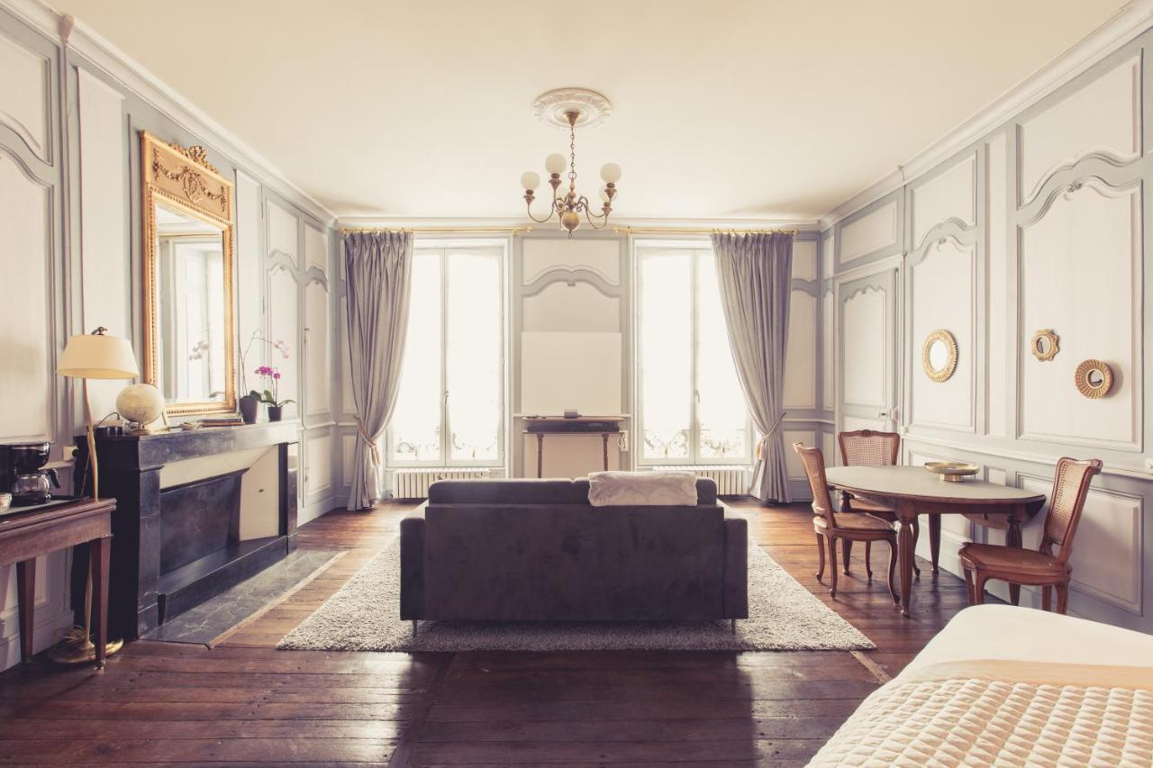 La Maison De La Liberte Suite Jeanne Barret Puvatya Dış mekan fotoğraf