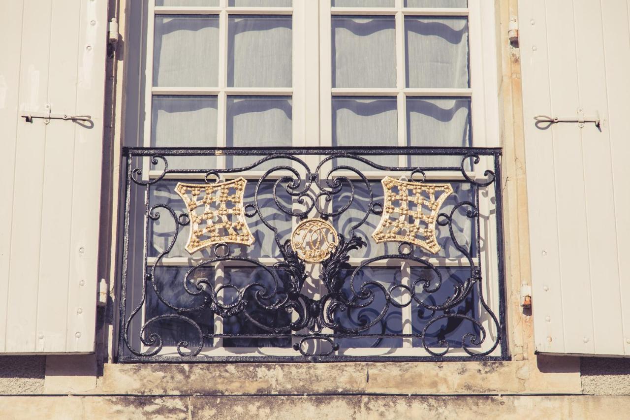 La Maison De La Liberte Suite Jeanne Barret Puvatya Dış mekan fotoğraf